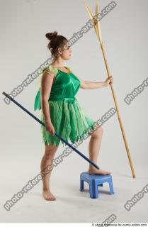 2020 01 KATERINA STANDING POSE WITH SPEAR AND SWORD (7)